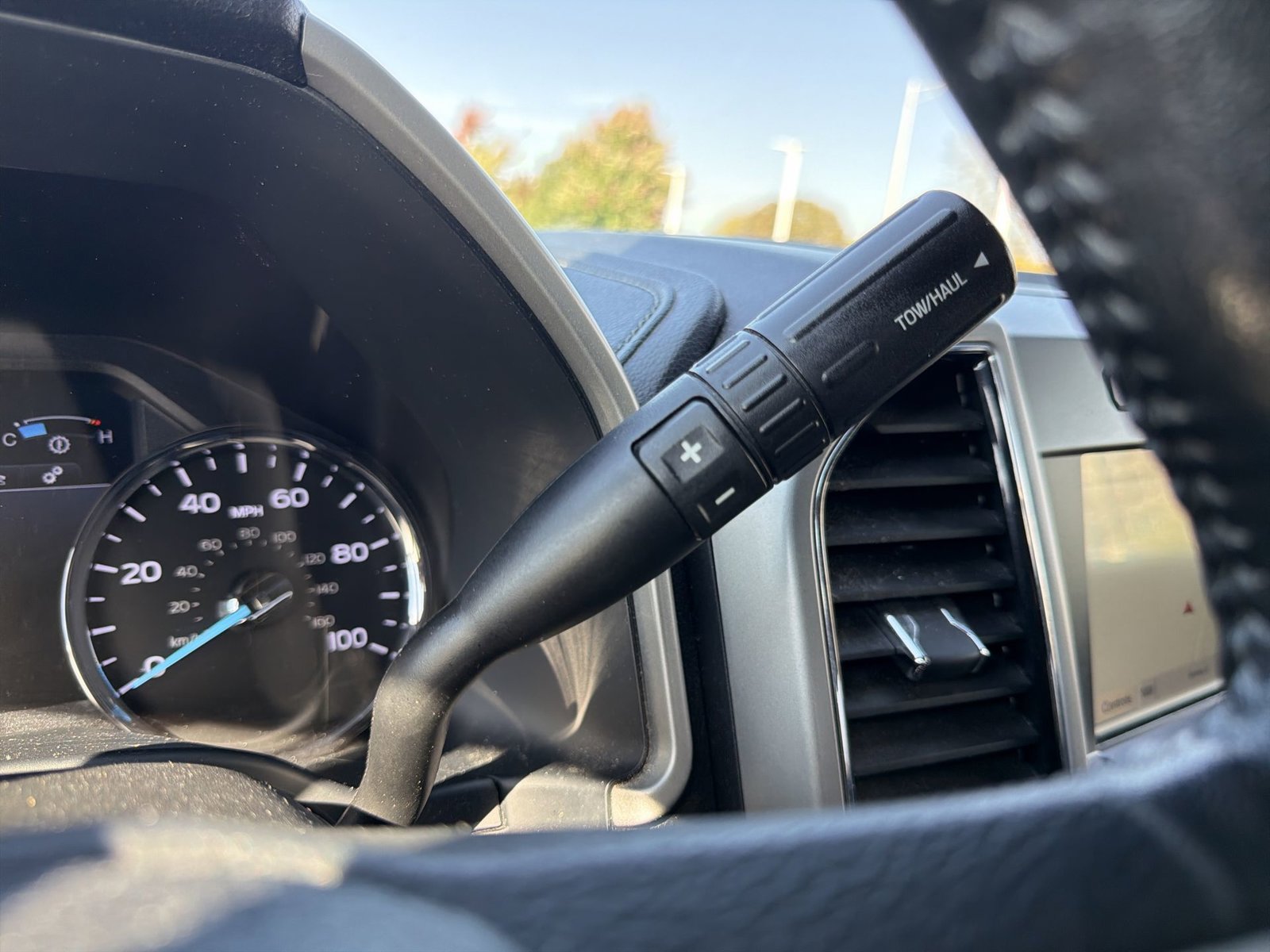 Used 2019 Ford F250 Lariat w/ Lariat Ultimate Package AWD/4WD image 22