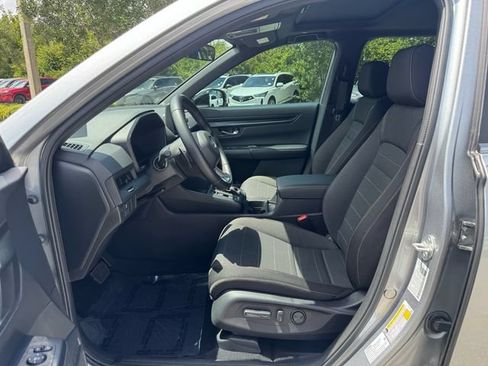 Used 2025 Honda CR-V Sport image 11