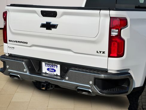 Used 2026 Chevrolet Silverado 1500 LTZ w/ Z71 Off-Road Package AWD/4WD image 44