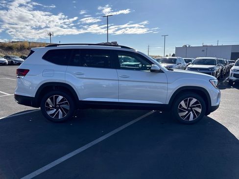 New 2026 Volkswagen Atlas SE image 6