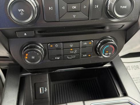 Used 2018 Ford F150 XLT w/ Equipment Group 301A Mid AWD/4WD image 18