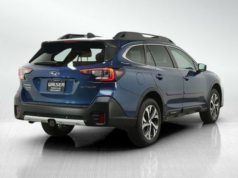 Used 2022 Subaru Outback Limited image 5