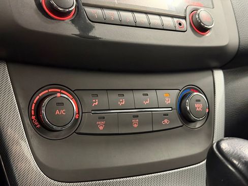 Used 2014 Nissan Sentra SR w/ SR Driver Package image 20