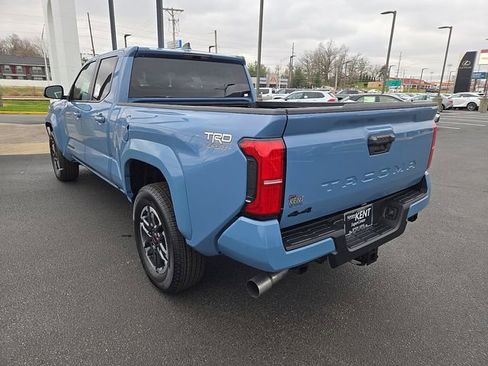 New 2026 Toyota Tacoma TRD Sport image 8