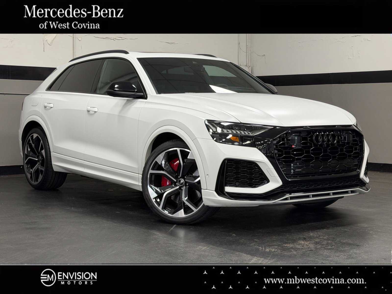 Used 2023 Audi RS Q8 w/ Black Optic Package AWD/4WD image 1