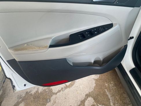 Used 2016 Hyundai Tucson SE w/ Option Group 12 image 13