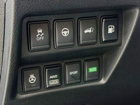 Certified 2019 Nissan Rogue SL w/ Premium Package AWD/4WD image 12