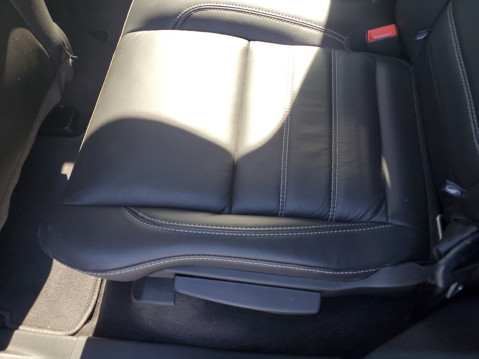 Used 2018 Ford Escape Titanium AWD/4WD image 15