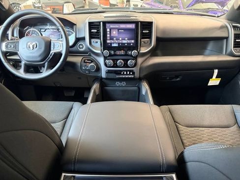 New 2026 RAM 1500 Express AWD/4WD image 19