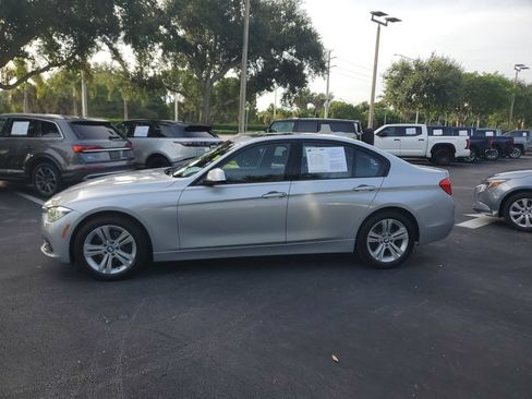 Used 2016 BMW 328i xDrive Sedan AWD/4WD image 2