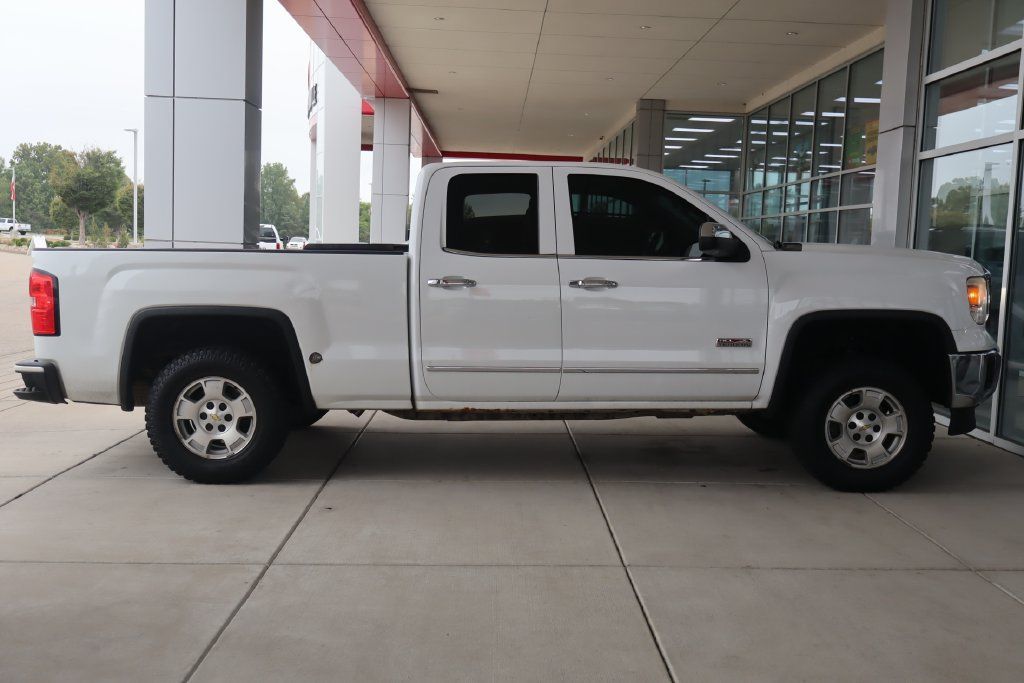 Used 2014 GMC Sierra 1500 SLT w/ All-Terrain Package AWD/4WD image 10