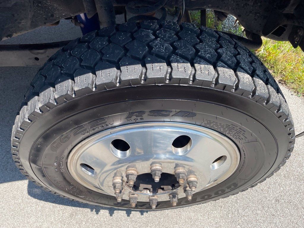 Used 2022 Ford F450 Limited w/ FX4 Off-Road Package AWD/4WD image 33
