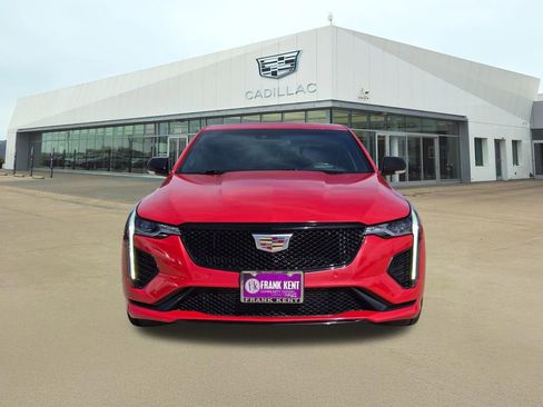 Used 2023 Cadillac CT4 V w/ Navigation Package image 2