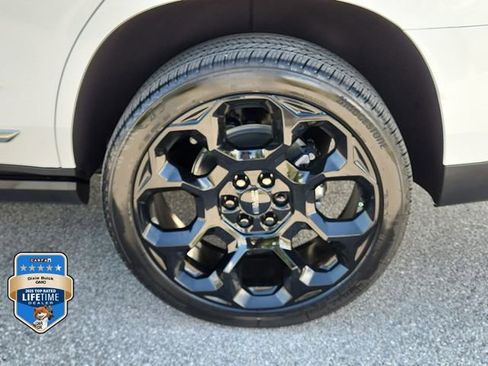New 2026 GMC Yukon Denali AWD/4WD image 8