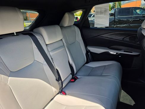 Used 2023 Lexus RX 350 Premium w/ Cold Area Package AWD/4WD image 14