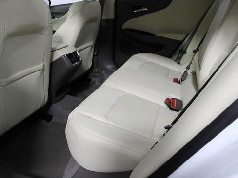 Used 2024 Chevrolet Malibu LT image 31