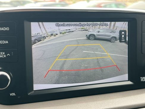 Used 2020 Hyundai Santa Fe SEL w/ Convenience Package FWD image 18