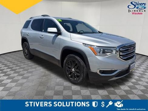 Used 2019 GMC Acadia SLT AWD/4WD image 3