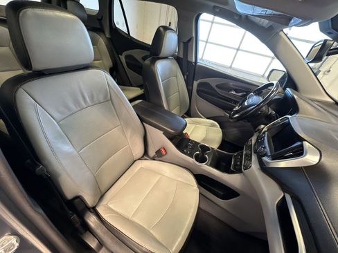 Used 2020 GMC Terrain SLT w/ Preferred Package image 24