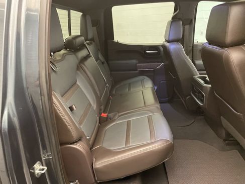 Used 2021 GMC Sierra 1500 Denali w/ Denali Ultimate Package AWD/4WD image 26