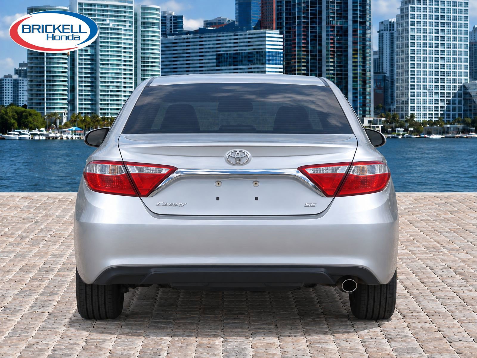 Used 2016 Toyota Camry SE FWD image 8