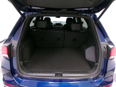Used 2023 Chevrolet Equinox RS w/ RS Leather Package FWD image 12