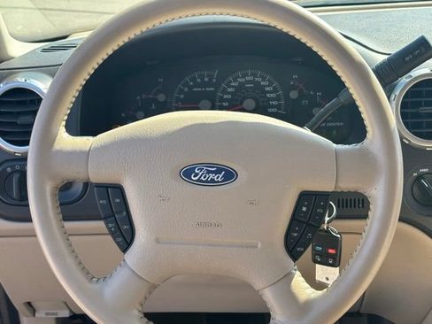 Used 2003 Ford Expedition Eddie Bauer AWD/4WD image 10