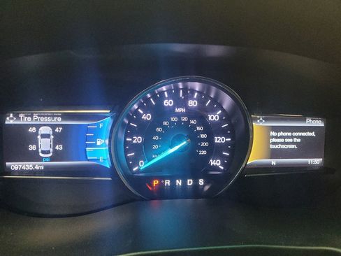 Used 2016 Ford Explorer XLT w/ Equipment Group 202A AWD/4WD image 23