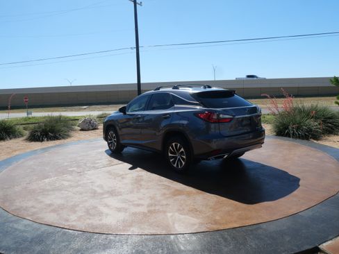 Certified 2022 Lexus RX 350 FWD w/ Premium Package image 4