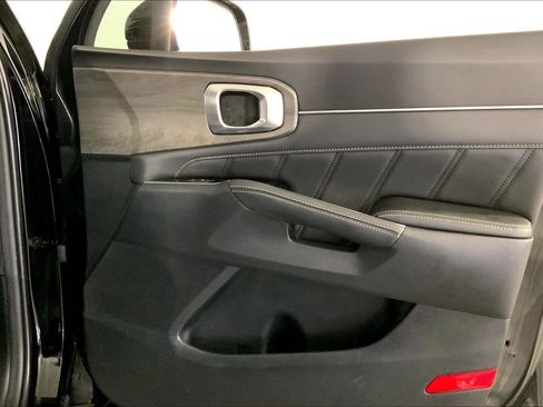 Certified 2024 Kia Sorento SX AWD/4WD image 26