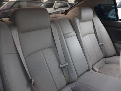Used 2012 INFINITI G25 Journey RWD image 17