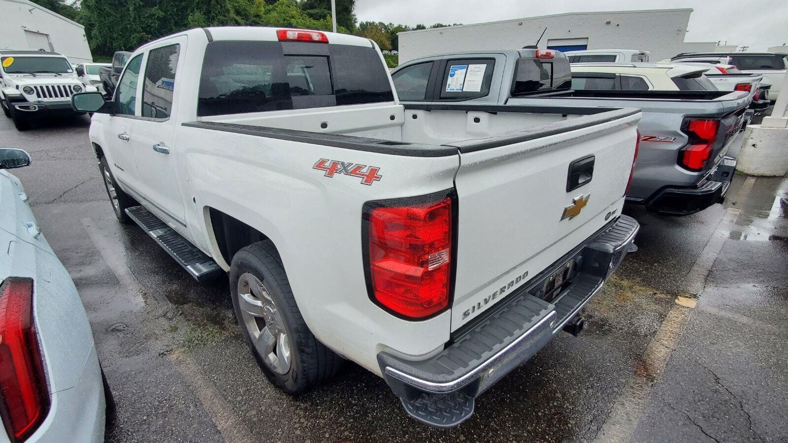 Used 2015 Chevrolet Silverado 1500 LTZ w/ LTZ Plus Package AWD/4WD image 8