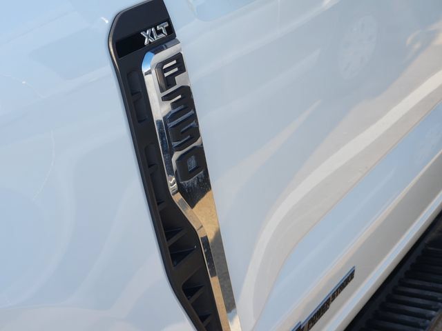 Used 2025 Ford F350 XLT w/ FX4 Off-Road Package AWD/4WD image 10