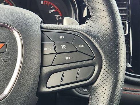 Used 2025 Dodge Durango GT AWD/4WD image 28