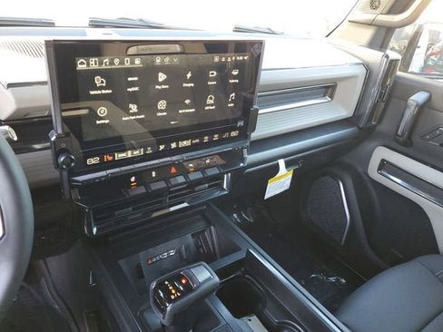 New 2026 GMC Hummer EV SUV image 27