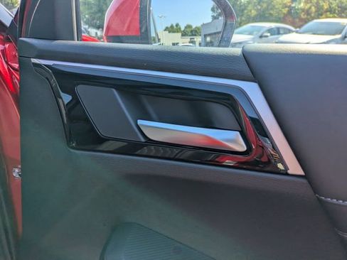 New 2025 Mitsubishi Outlander SEL image 31