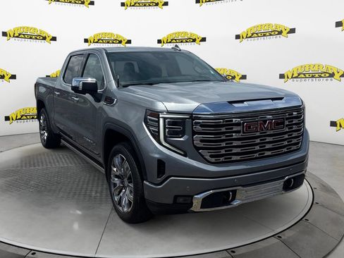 Used 2023 GMC Sierra 1500 Denali w/ Denali Reserve Package AWD/4WD image 8