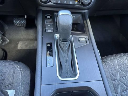 New 2026 Nissan Kicks SV image 22