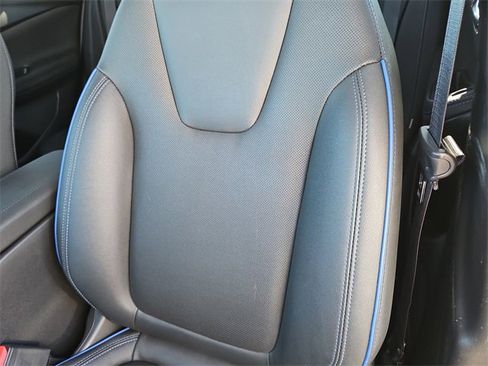 Certified 2025 Buick Encore GX Sport Touring w/ Advanced Technology Package image 18