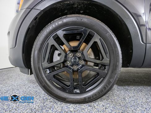 Used 2025 Kia Telluride SX Prestige X-Line AWD/4WD image 51