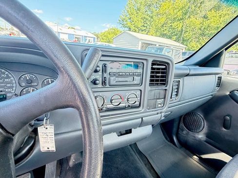 Used 2000 GMC Sierra 1500 SL RWD image 13