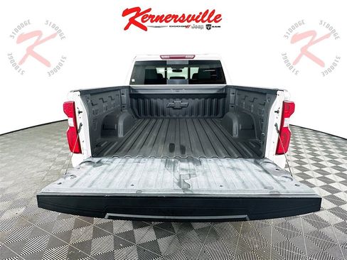Used 2019 Chevrolet Silverado 1500 LTZ image 30
