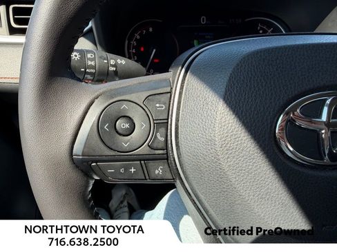 Used 2024 Toyota RAV4 Adventure image 24