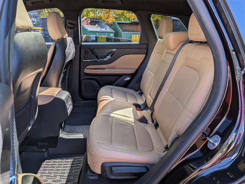 Used 2022 Lincoln Corsair Reserve w/ Equipment Group 201A image 26