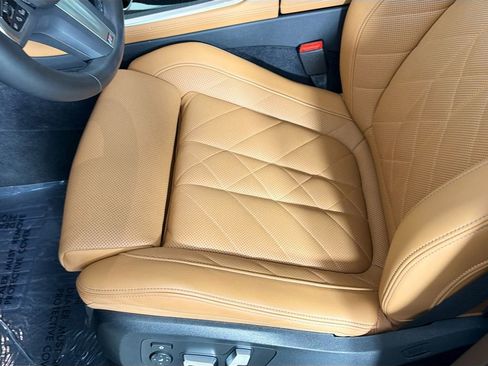 Used 2025 BMW X5 sDrive40i w/ M Sport Package RWD image 20