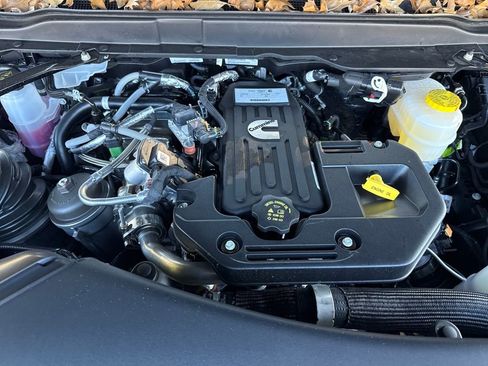 New 2026 RAM 2500 Tradesman w/ Chrome Appearance Group image 24