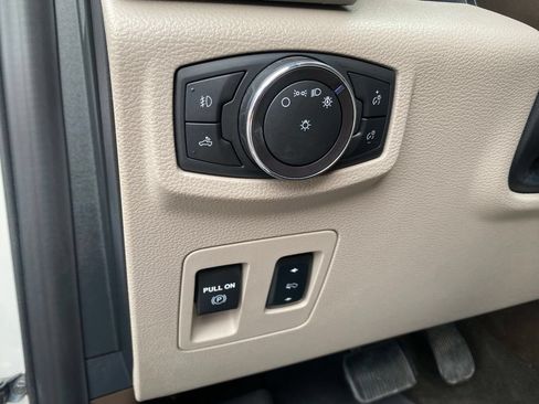 Used 2019 Ford F150 Limited w/ Trailer Tow Package AWD/4WD image 18