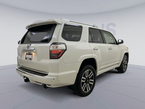 Used 2022 Toyota 4Runner Limited AWD/4WD image 13