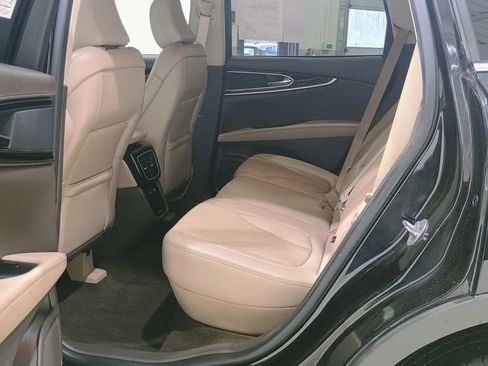 Used 2023 Lincoln Nautilus Reserve w/ Class II Trailer Tow Package image 25