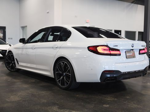 Used 2022 BMW M550i xDrive w/ Premium Package AWD/4WD image 4